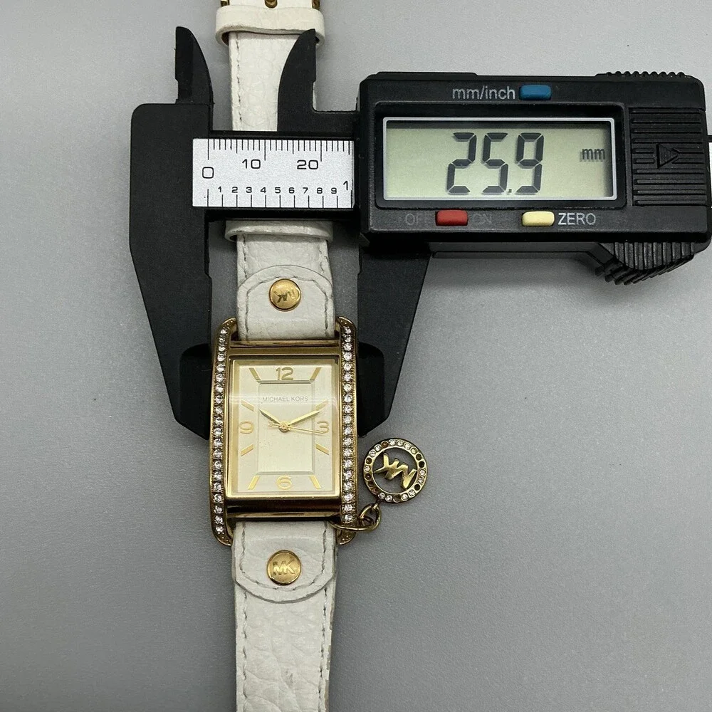 Michael Kors Womens Watch 26mm Gold Dial Crystala Leather MK-2213 New Battery